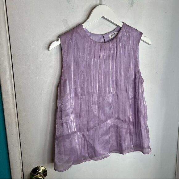 SHE + SKY pleaded shimmering sleeveless top lavender color - Picture 1 of 7